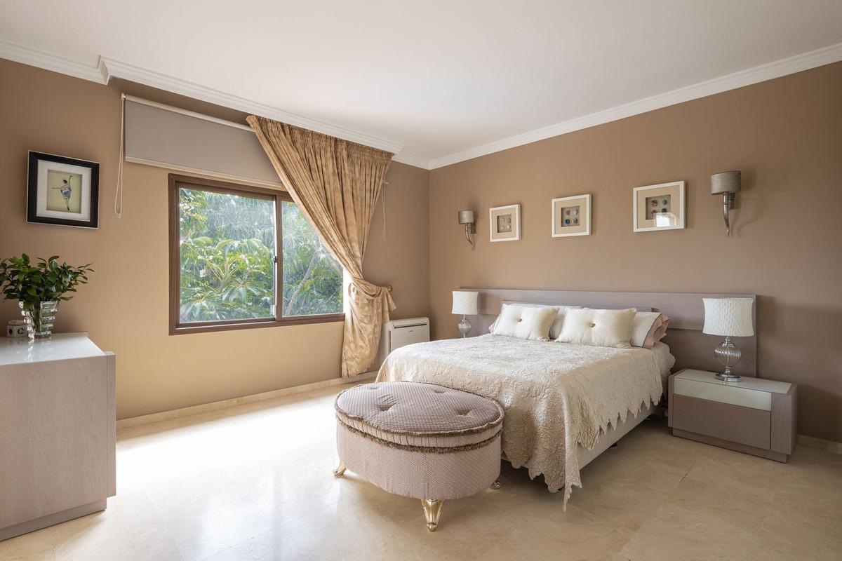 Villa en Venta en Estepona