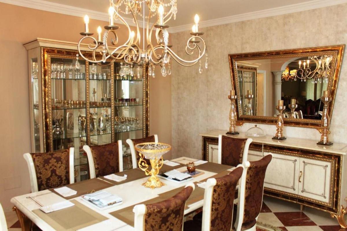 Villa en Venta en Estepona