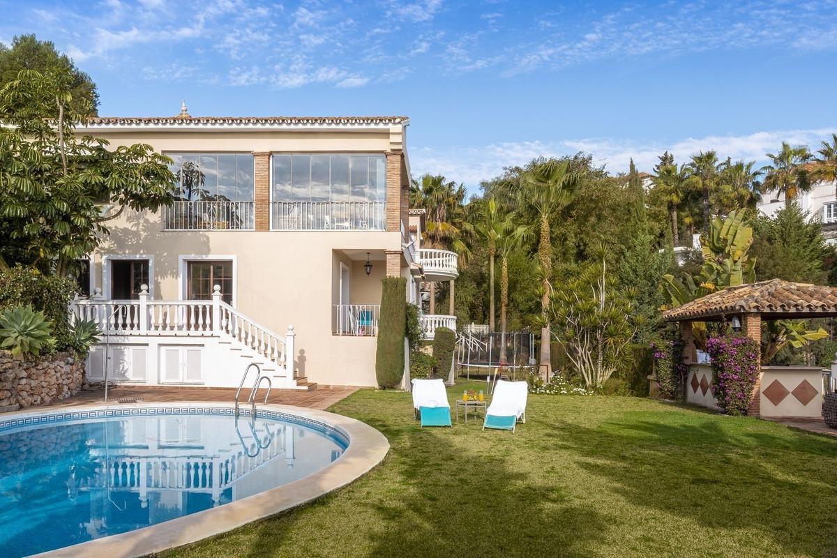 Villa en Venta en Estepona