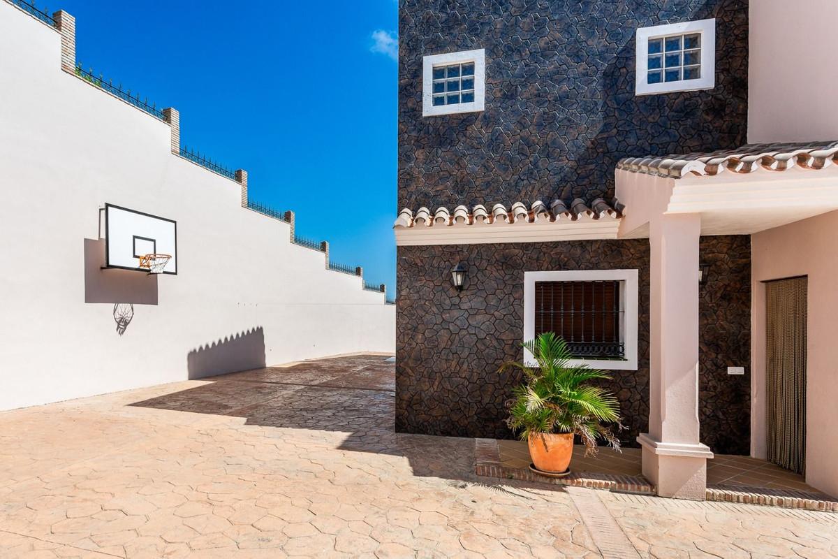 Villa en Venta en Estepona