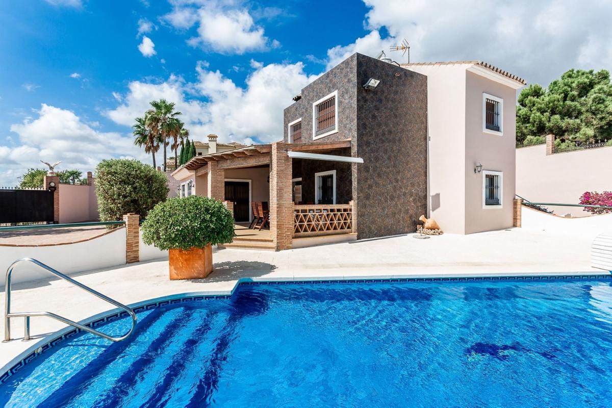 Villa en Venta en Estepona