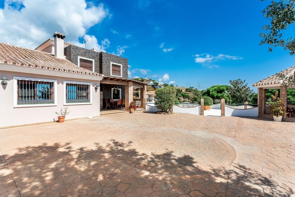 Villa en Venta en Estepona