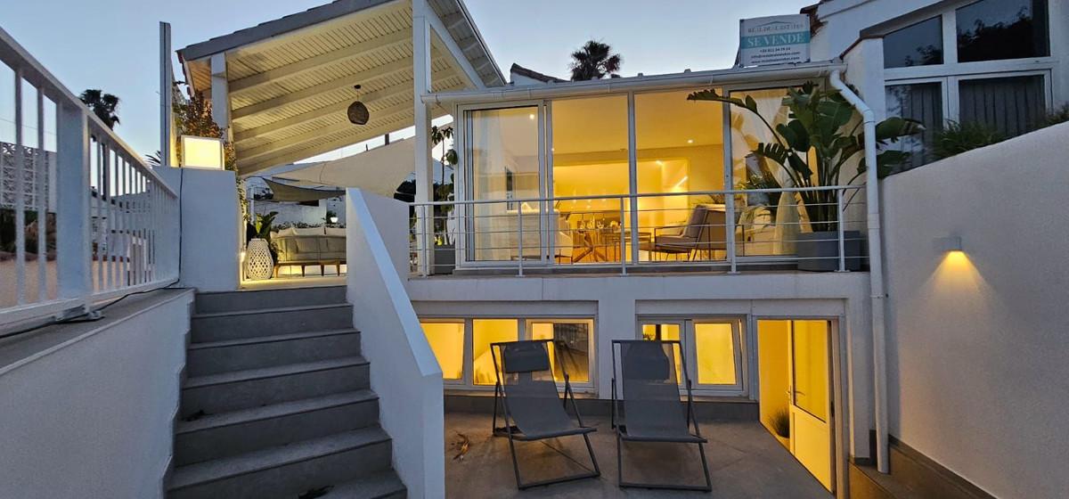 Villa en Venta en Estepona
