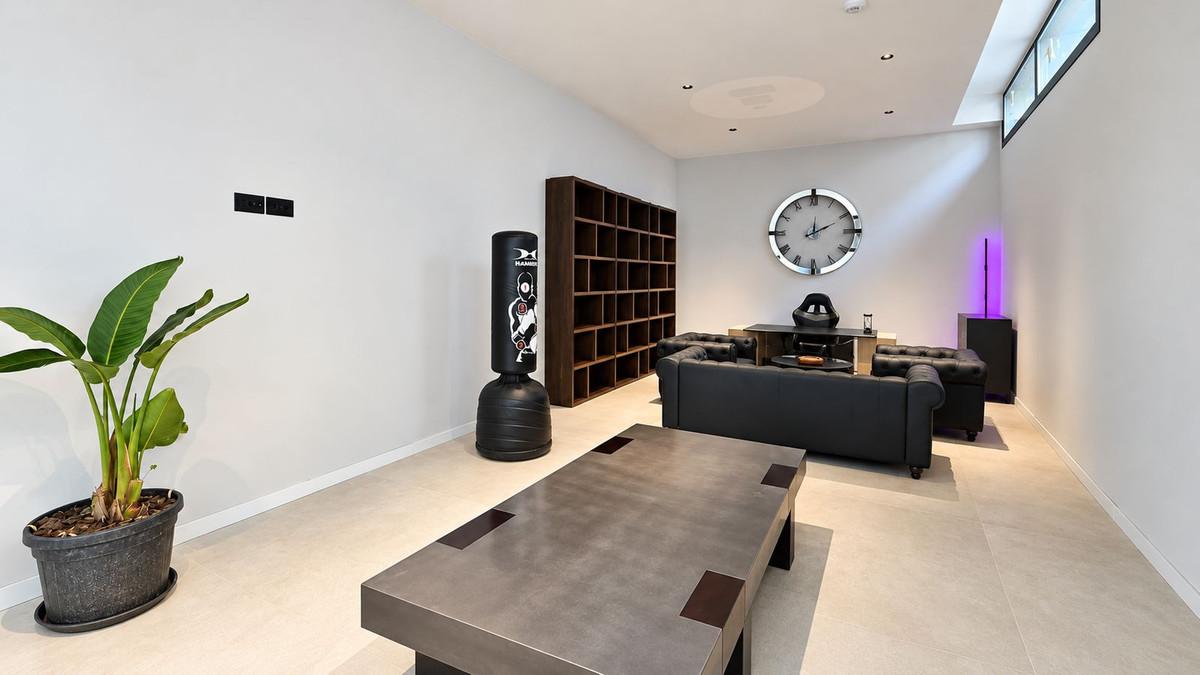 Villa for Rent in Marbella