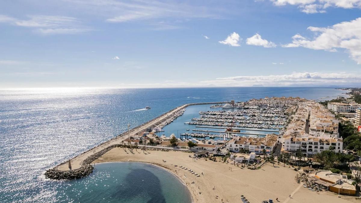 Villa for Rent in Marbella