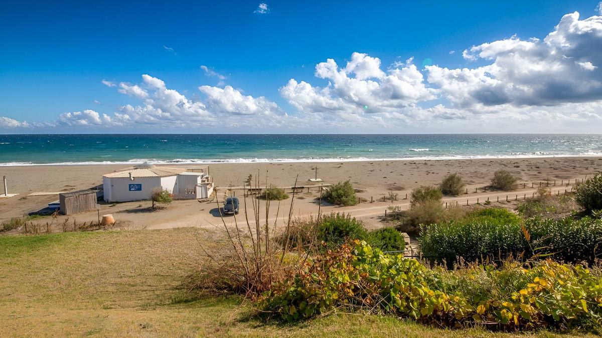 Apartment for Holiday Rental in Manilva