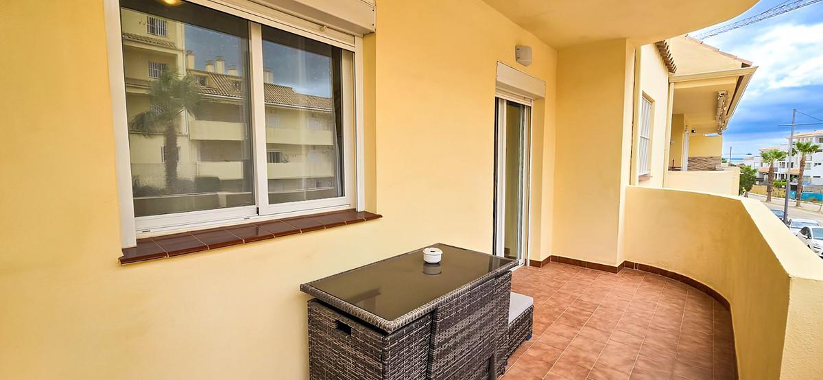 Apartment for Holiday Rental in Manilva