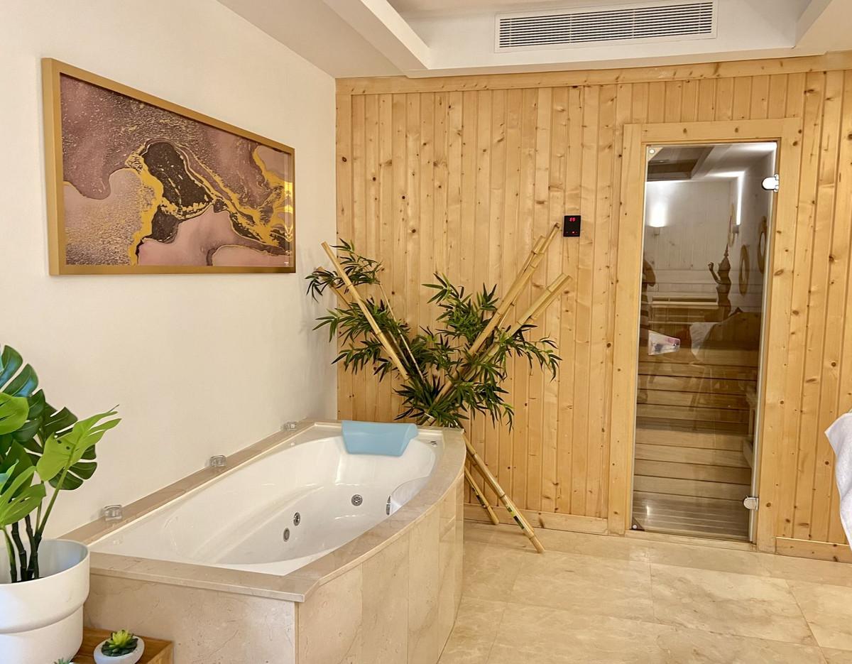 Villa for Sale in Estepona