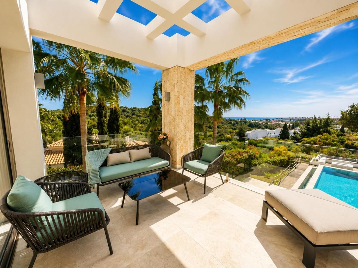 Villa for Sale in Estepona