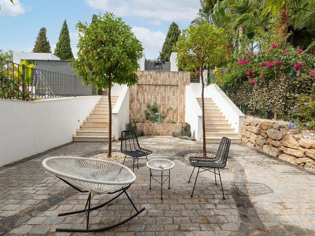 Villa for Sale in Estepona