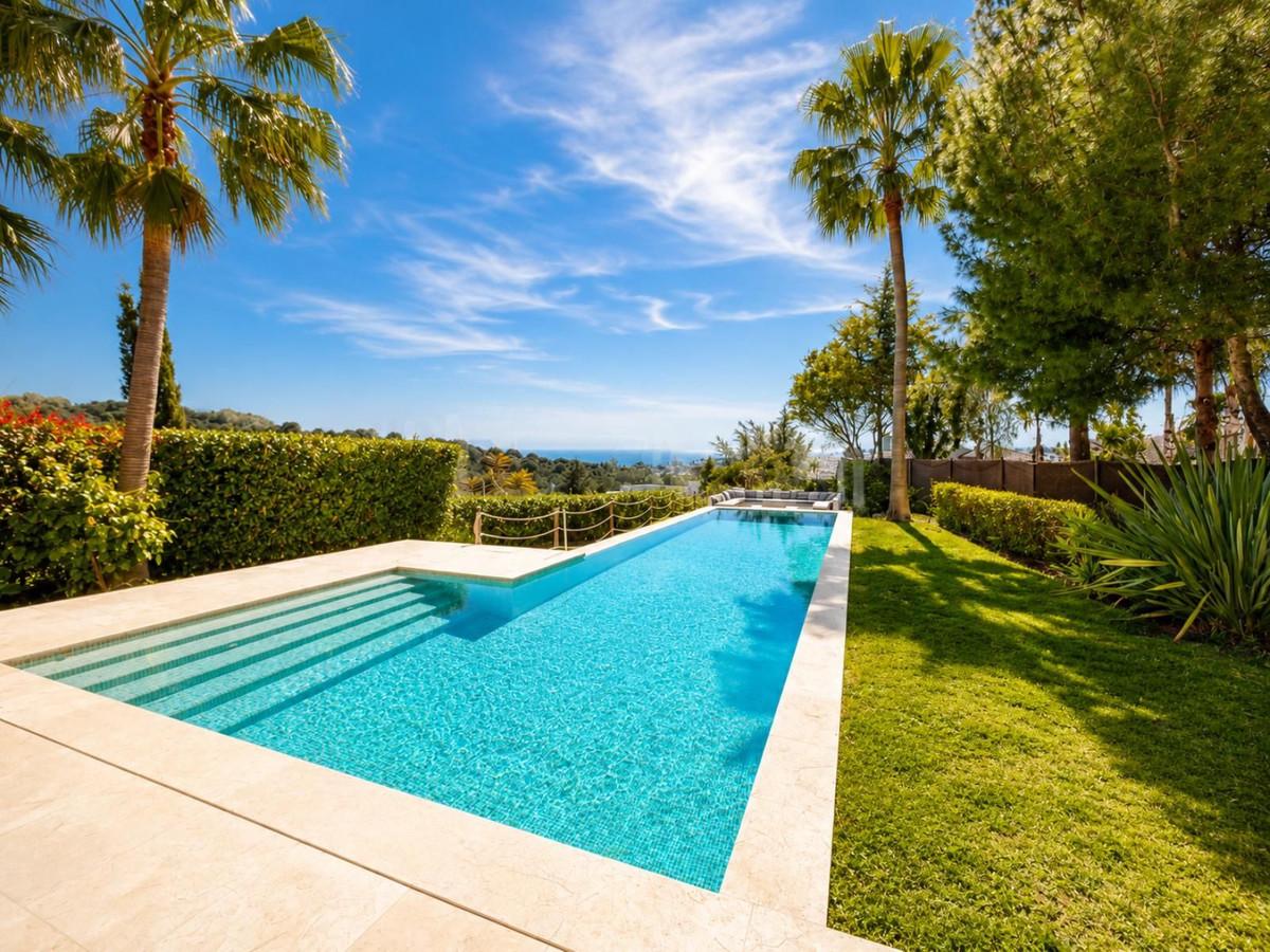 Villa for Sale in Estepona