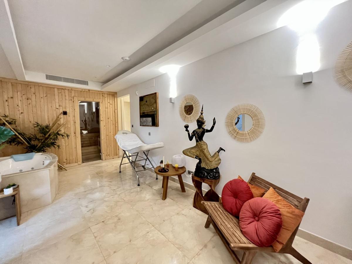 Villa for Sale in Estepona