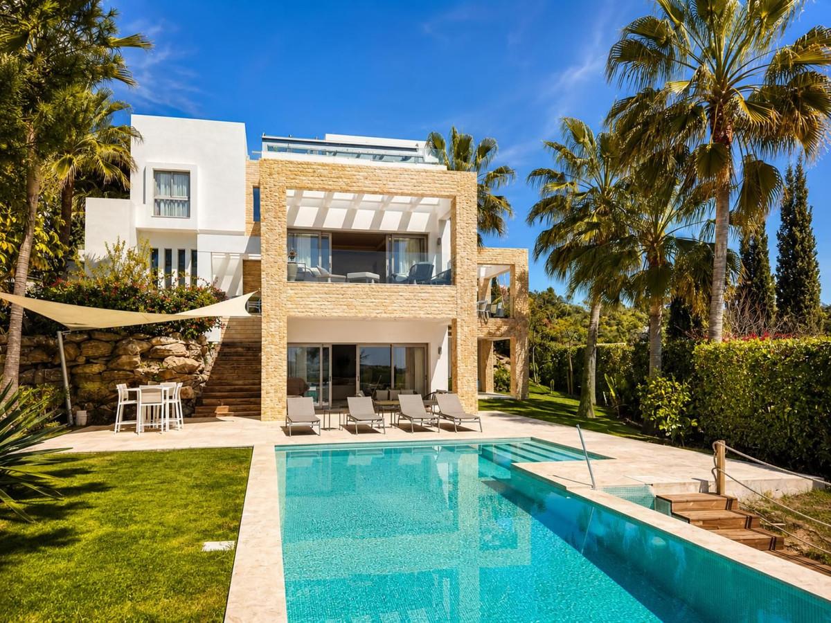 Villa for Sale in Estepona