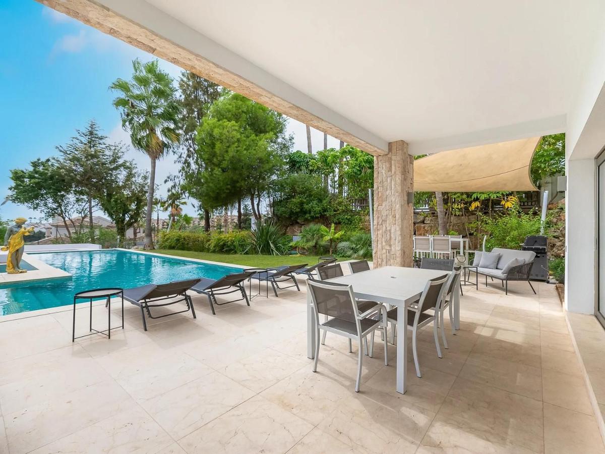 Villa for Sale in Estepona