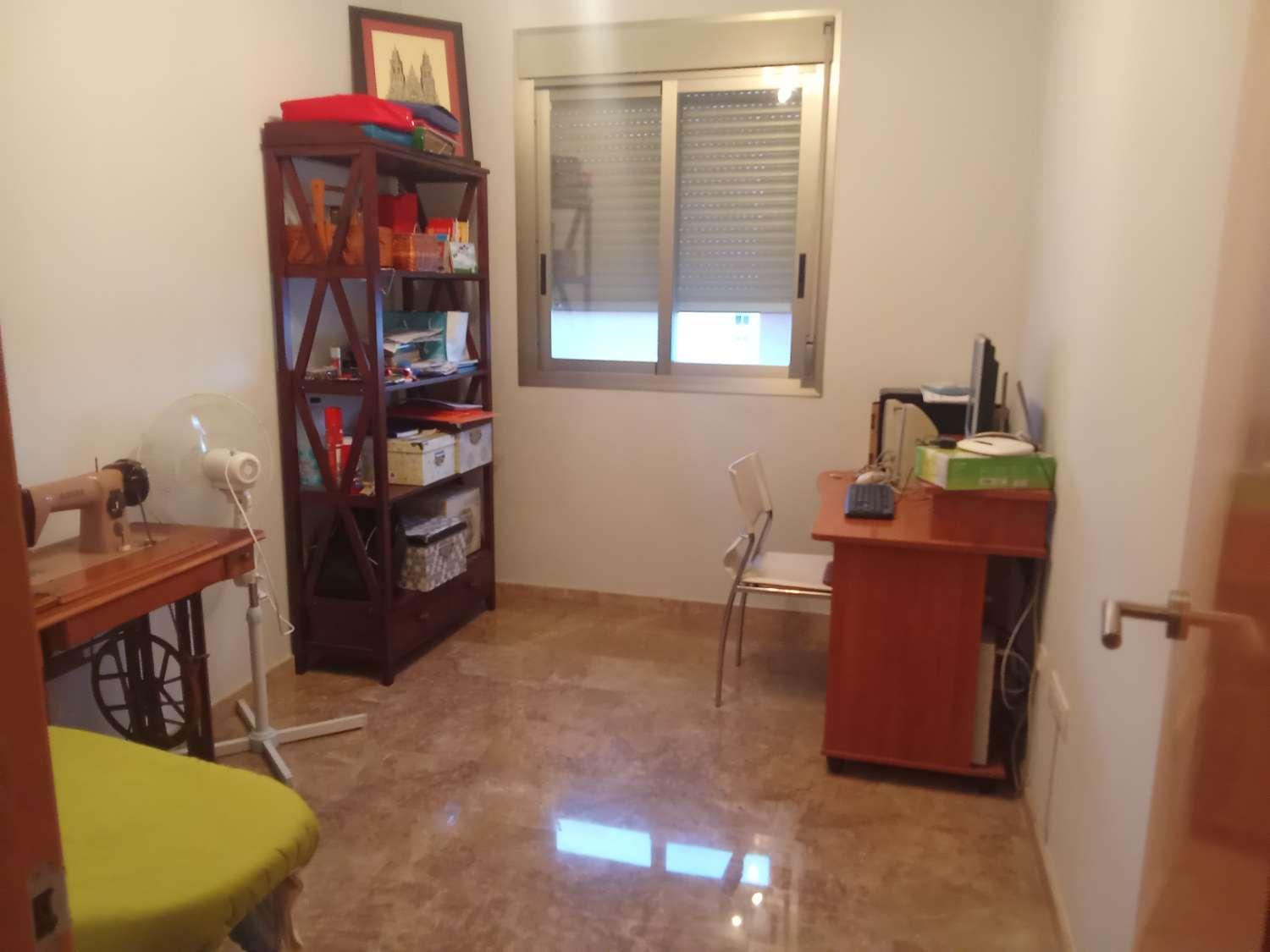 Flat for Sale in Almassora
