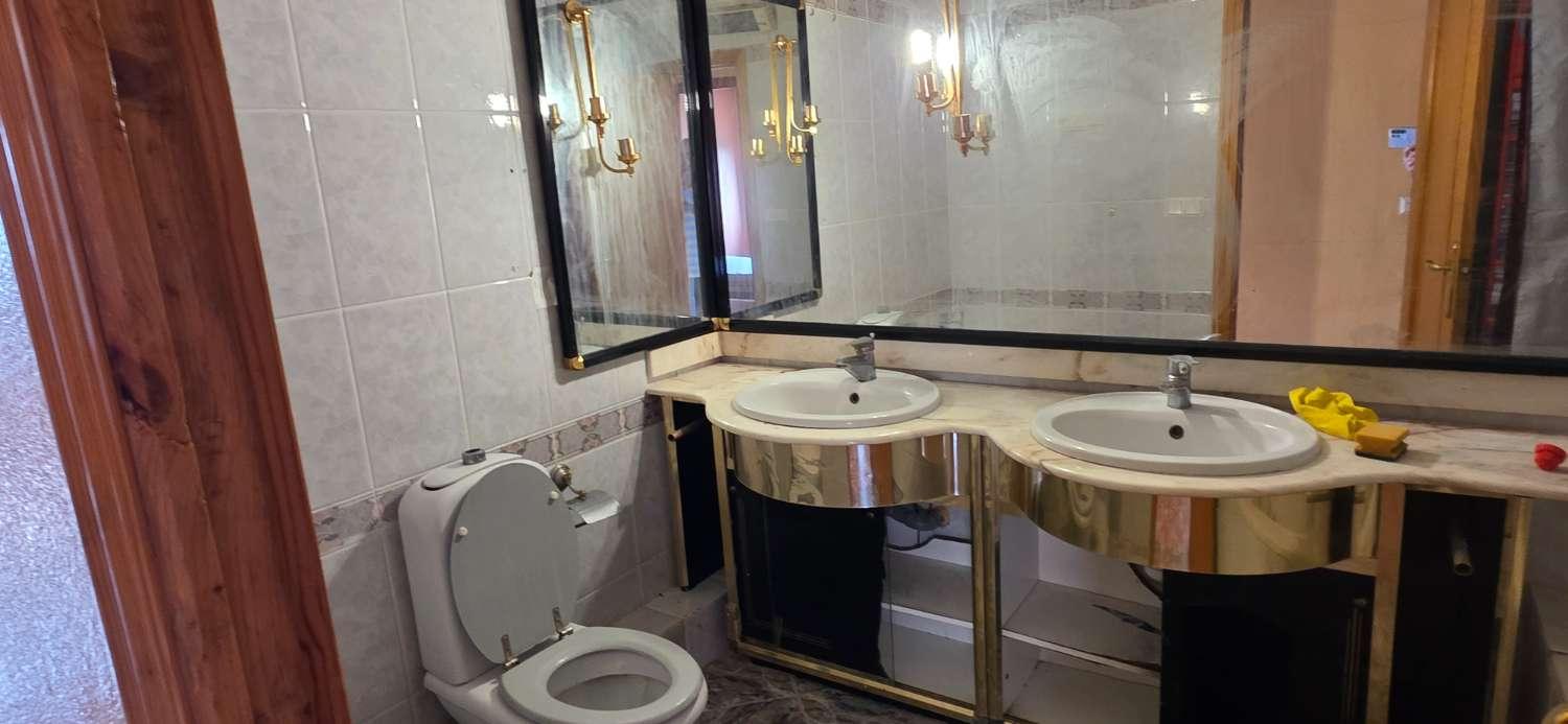 Flat for Sale in Onda