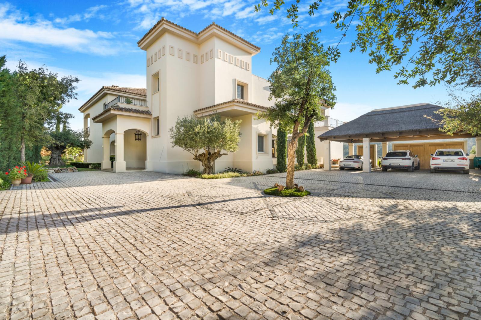 Villa for Sale in Benahavís