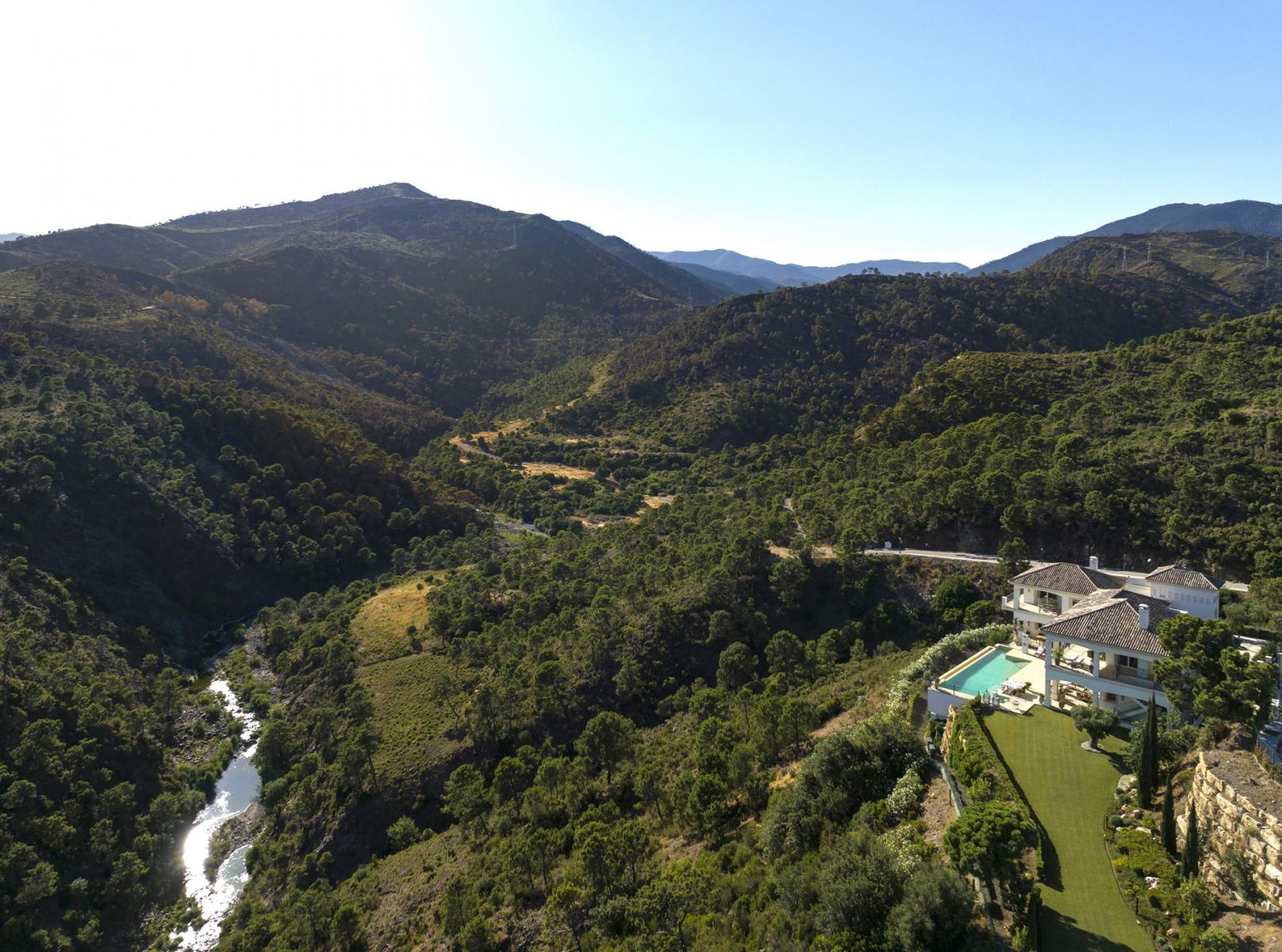 Villa for Sale in Benahavís