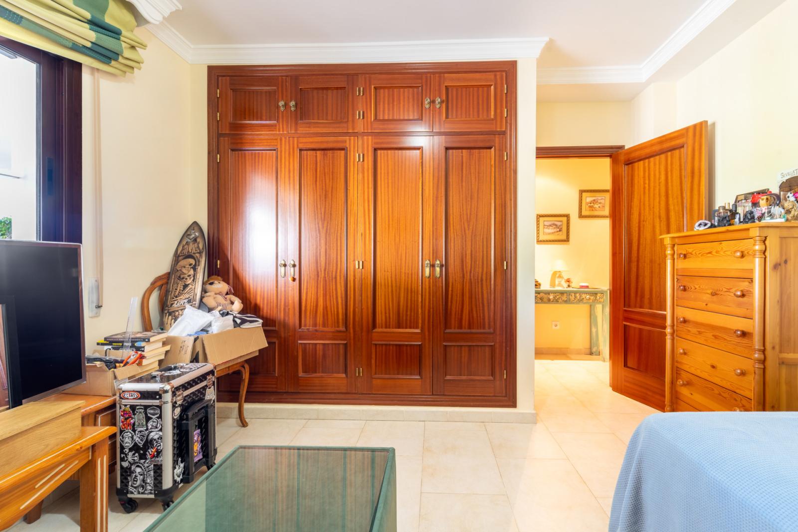 Semi-detached House for Sale in Marbella