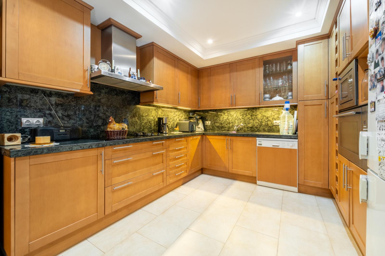 Semi-detached House for Sale in Marbella