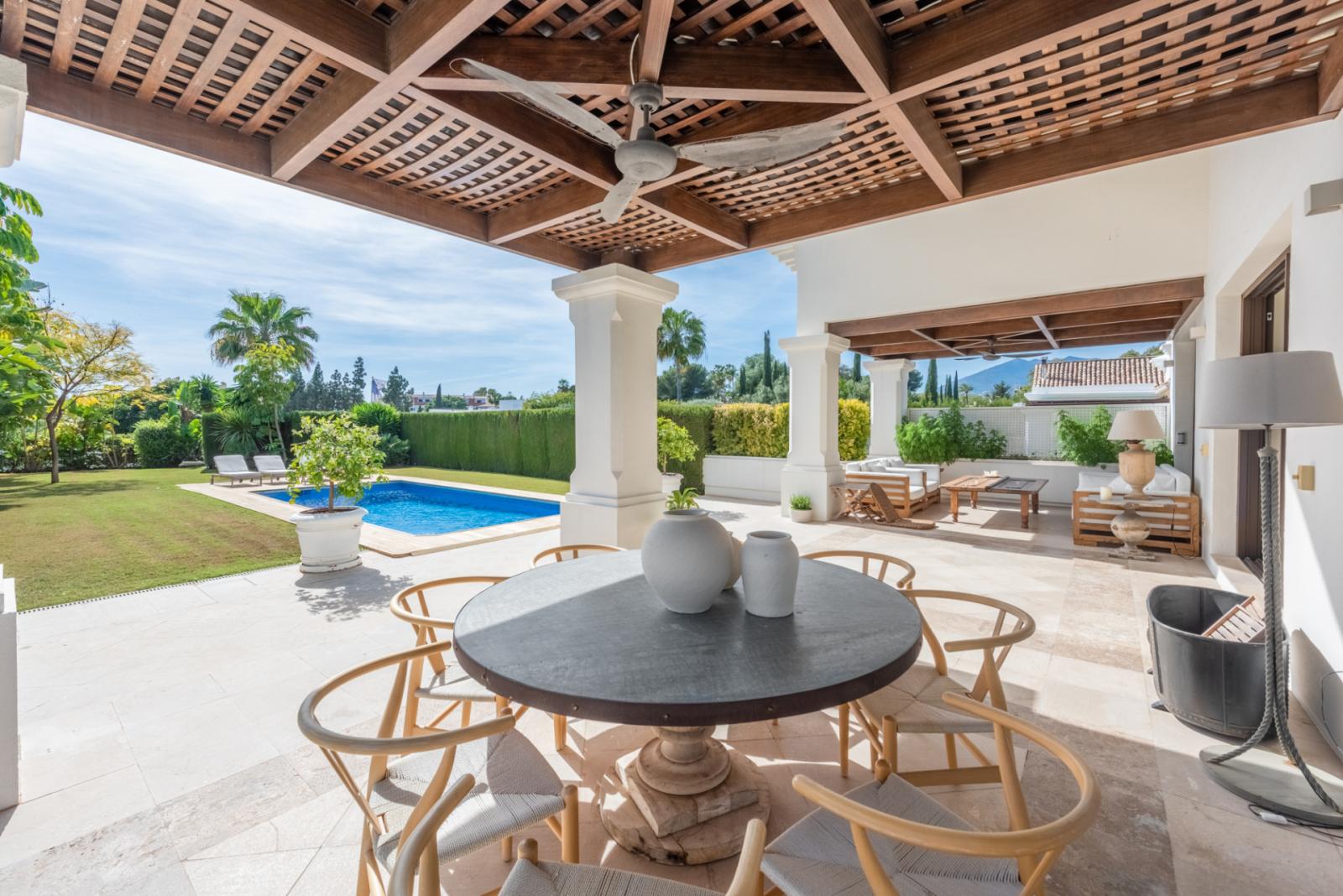 Villa for Holiday Rental in Marbella
