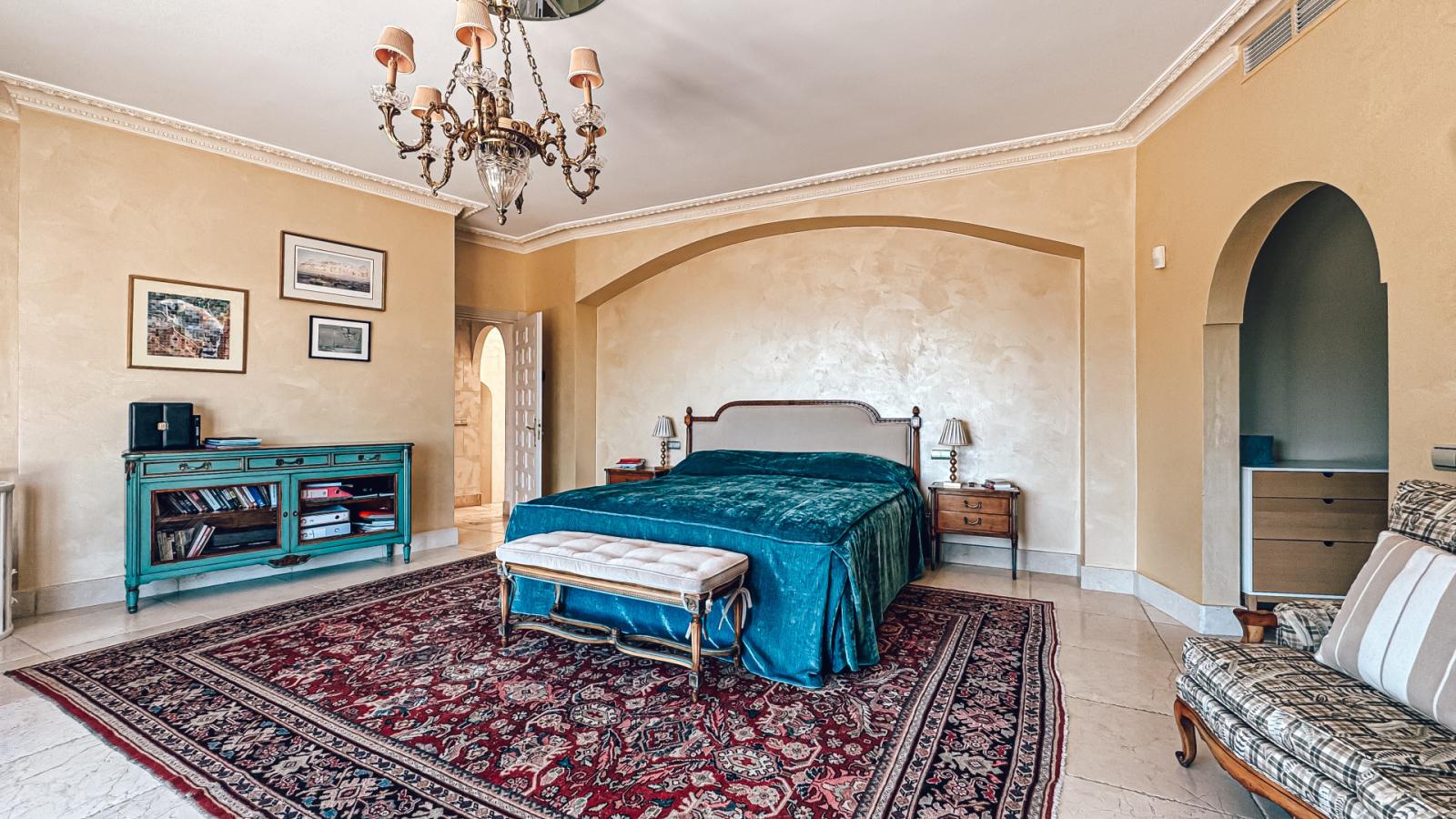 Villa for Sale in Benahavís