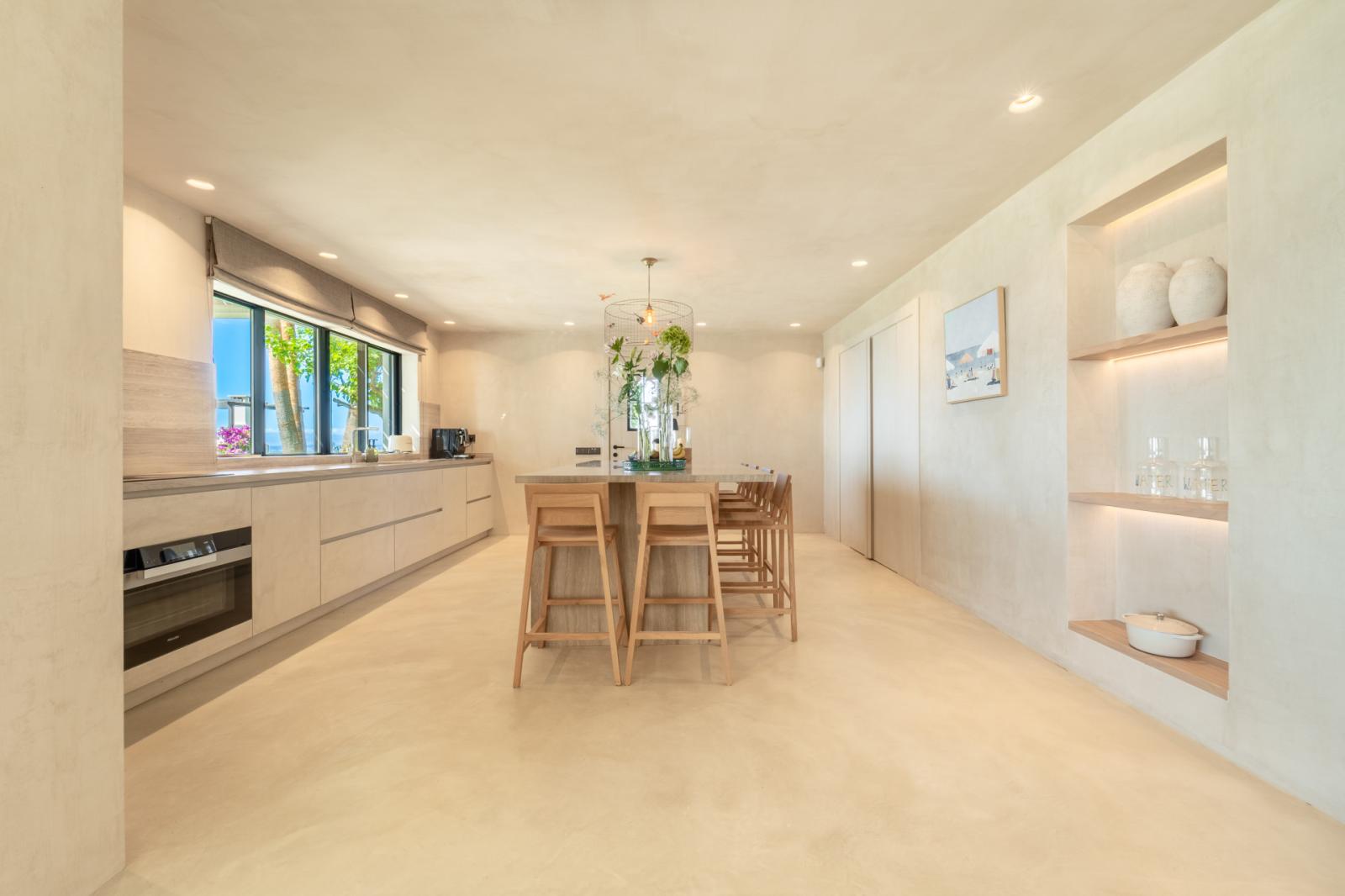 Villa for Holiday Rental in Estepona