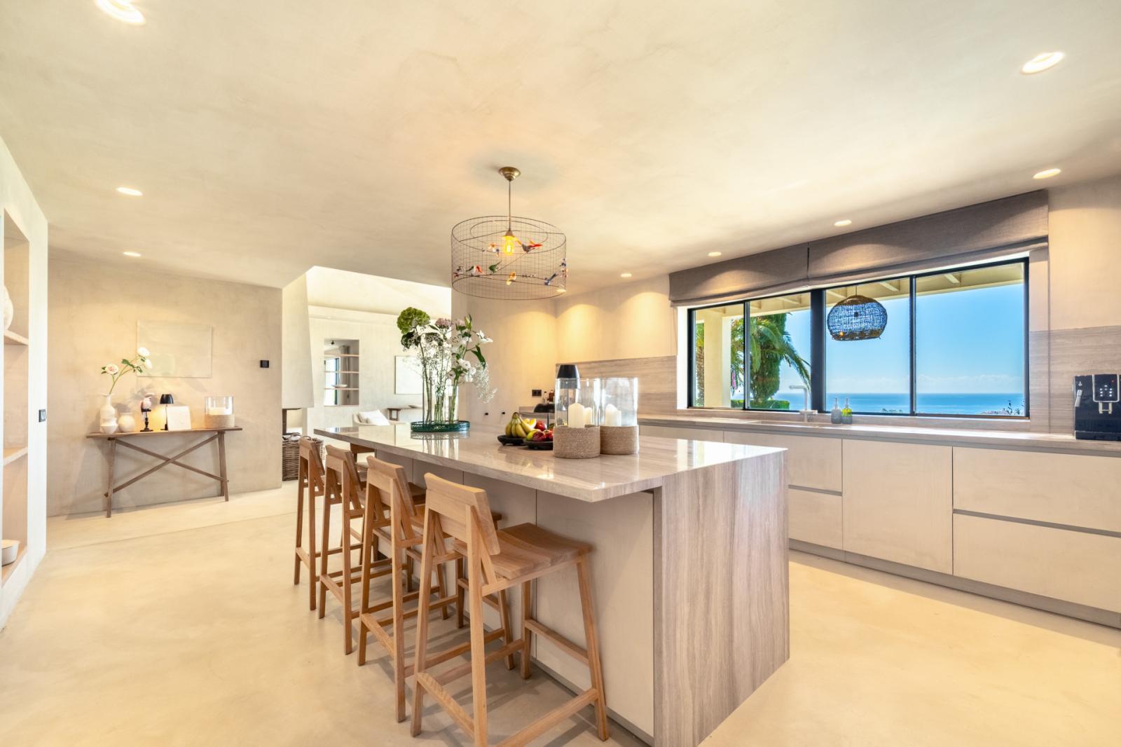 Villa for Holiday Rental in Estepona