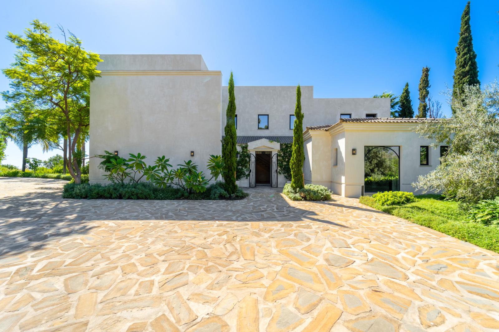 Villa for Holiday Rental in Estepona