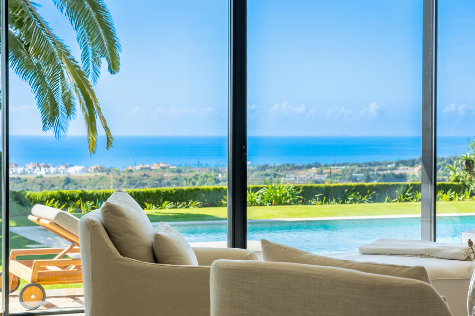 Villa for Holiday Rental in Estepona
