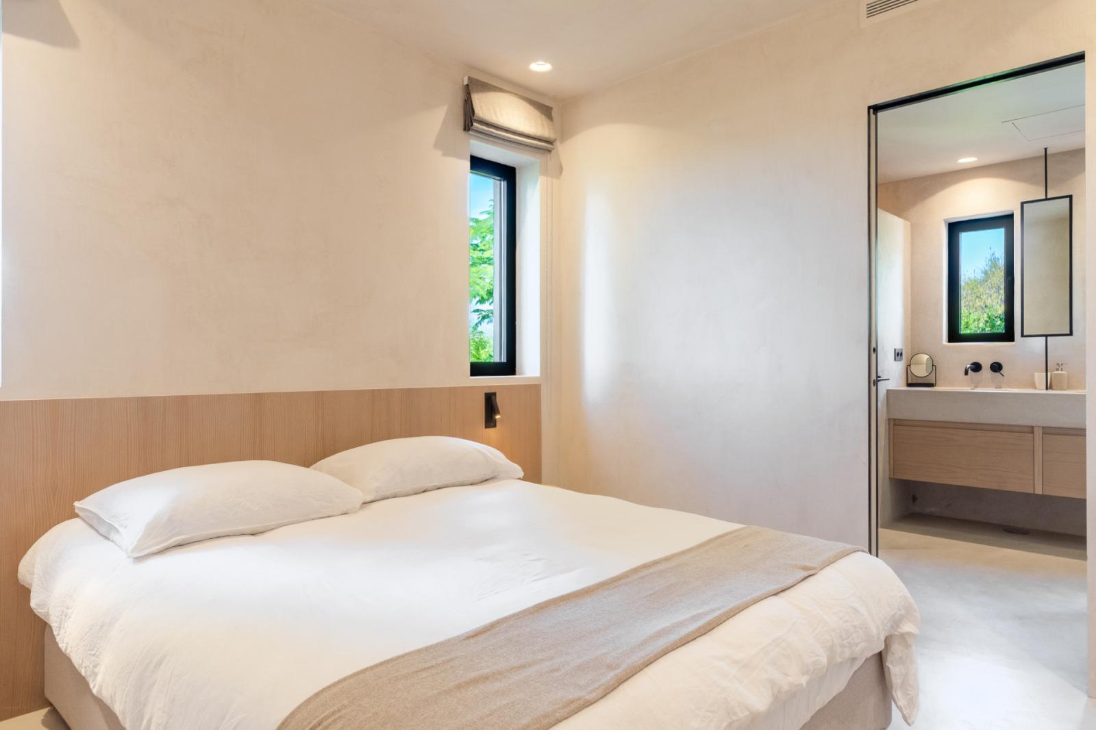 Villa for Holiday Rental in Estepona