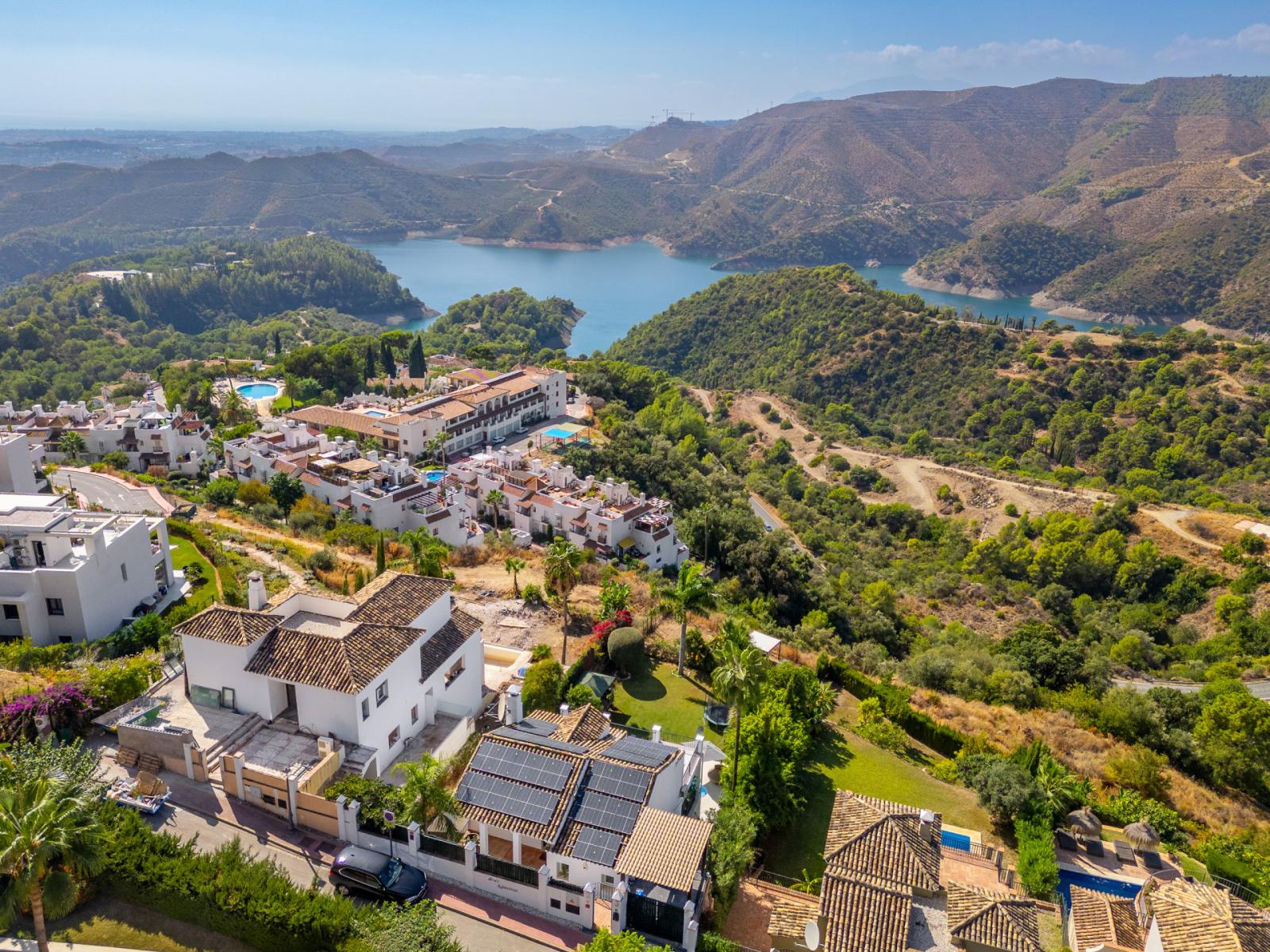 Villa en Venta en Istán