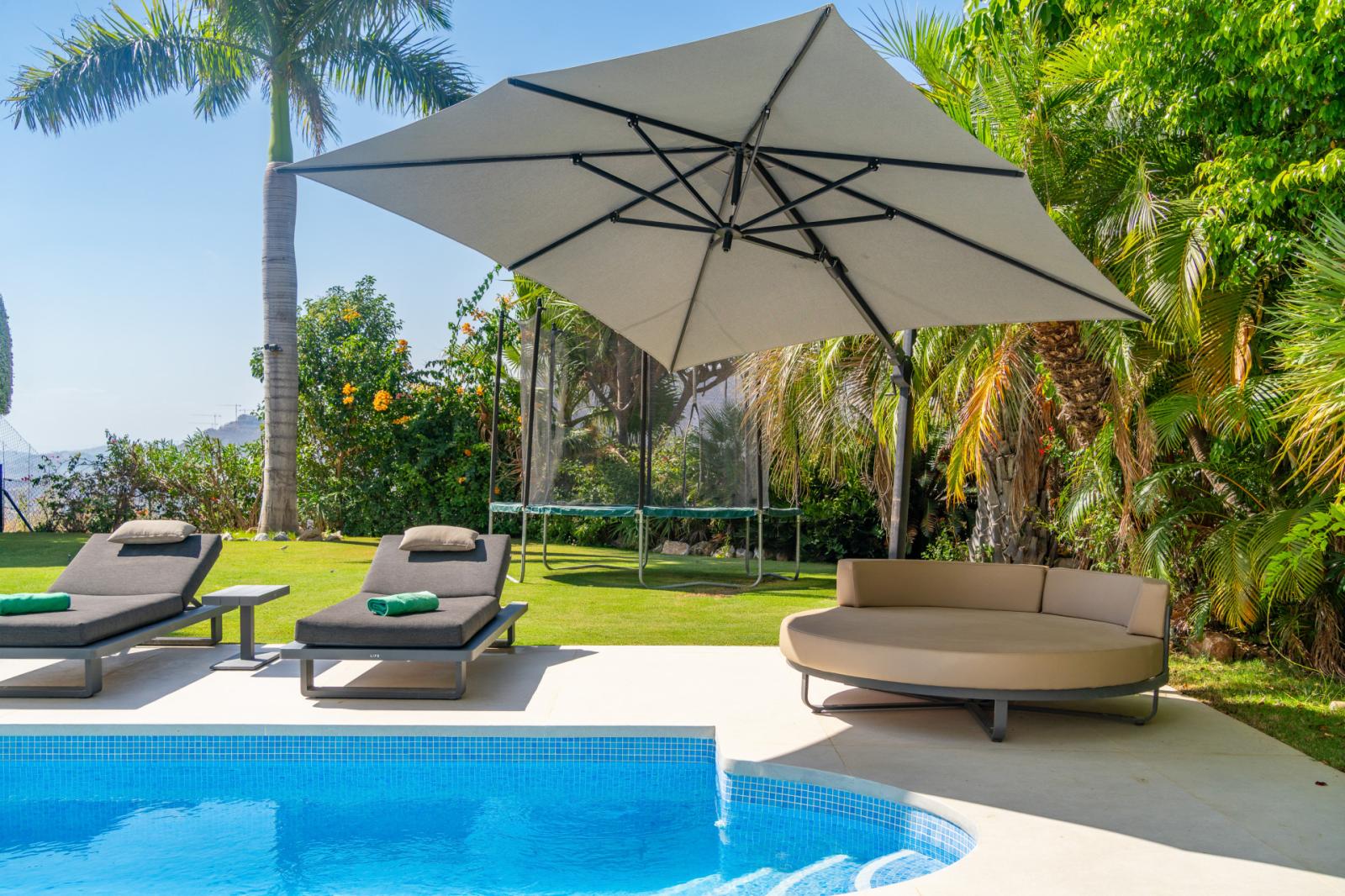 Villa en Venta en Istán