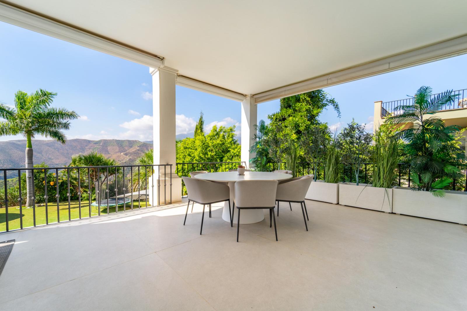 Villa en Venta en Istán