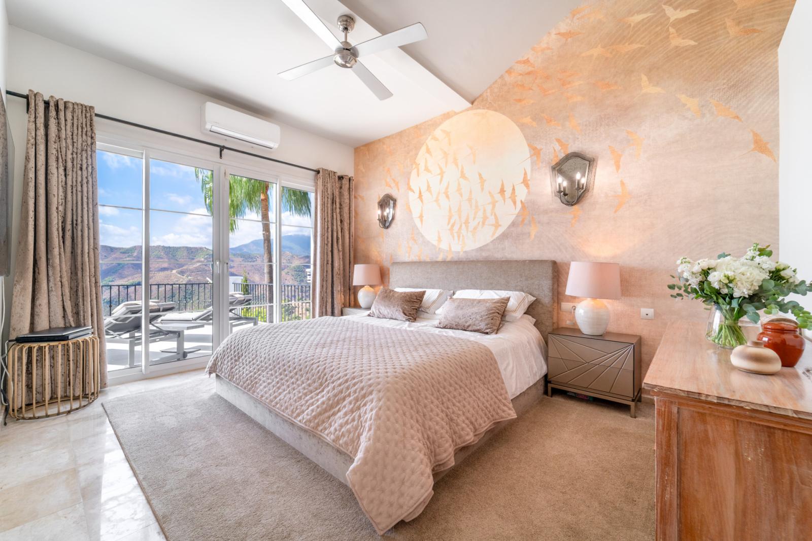 Villa en Venta en Istán