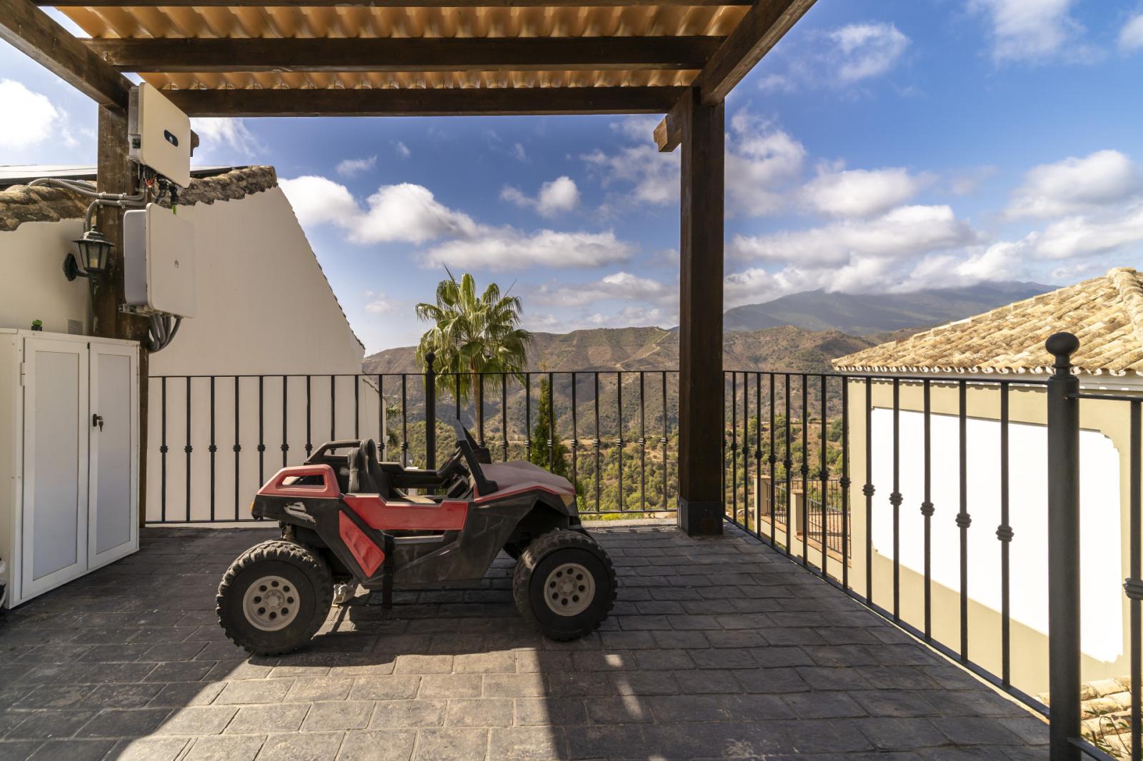 Villa en Venta en Istán