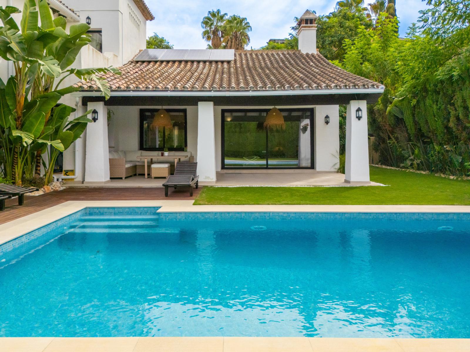 Villa en Alquiler en Estepona