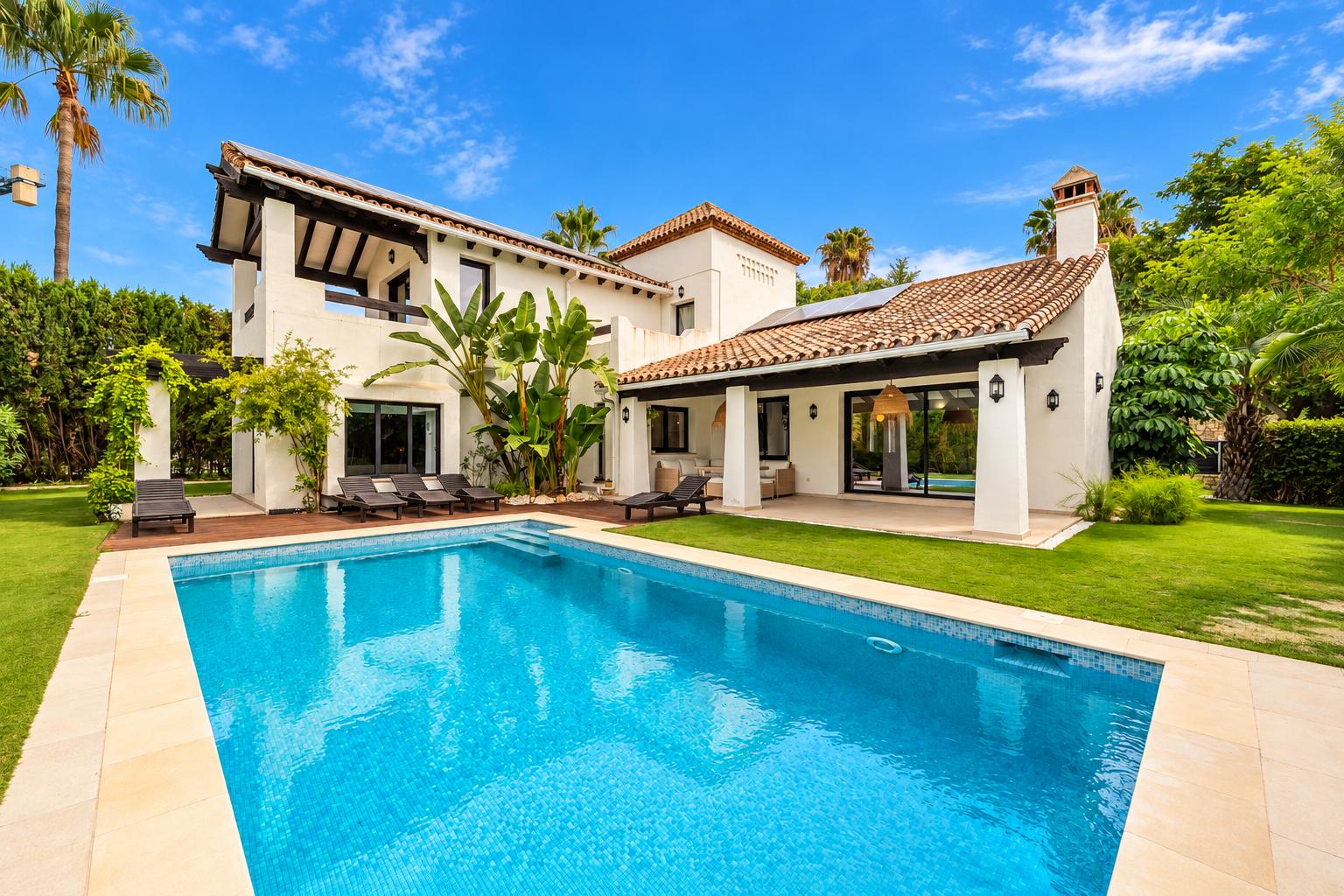 Villa en Alquiler en Estepona
