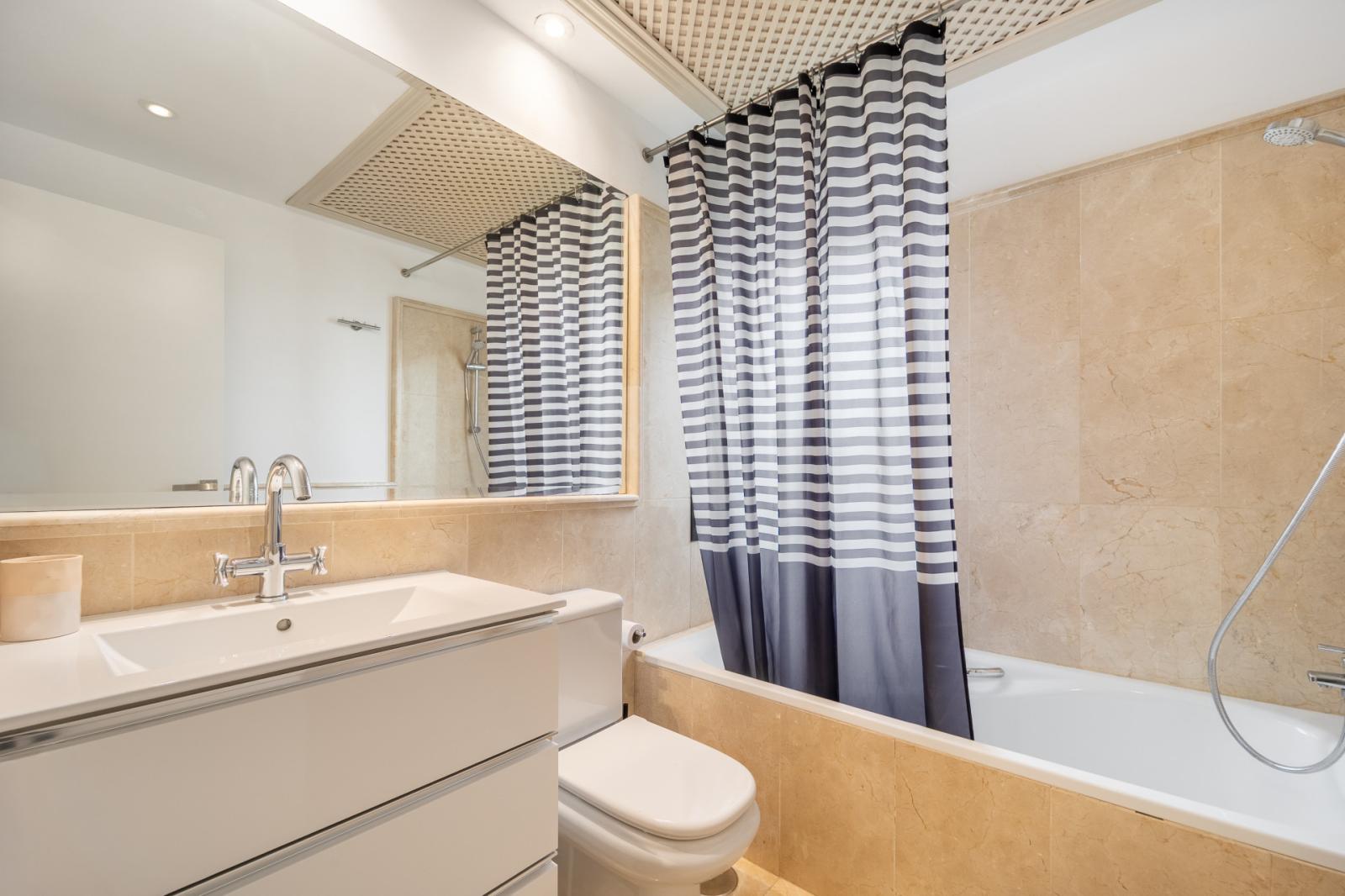 Villa en Alquiler en Estepona