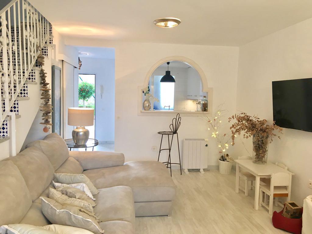 Terraced House for Rent in Mijas