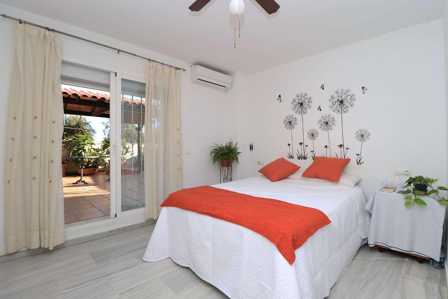 Flat for Sale in Torremolinos