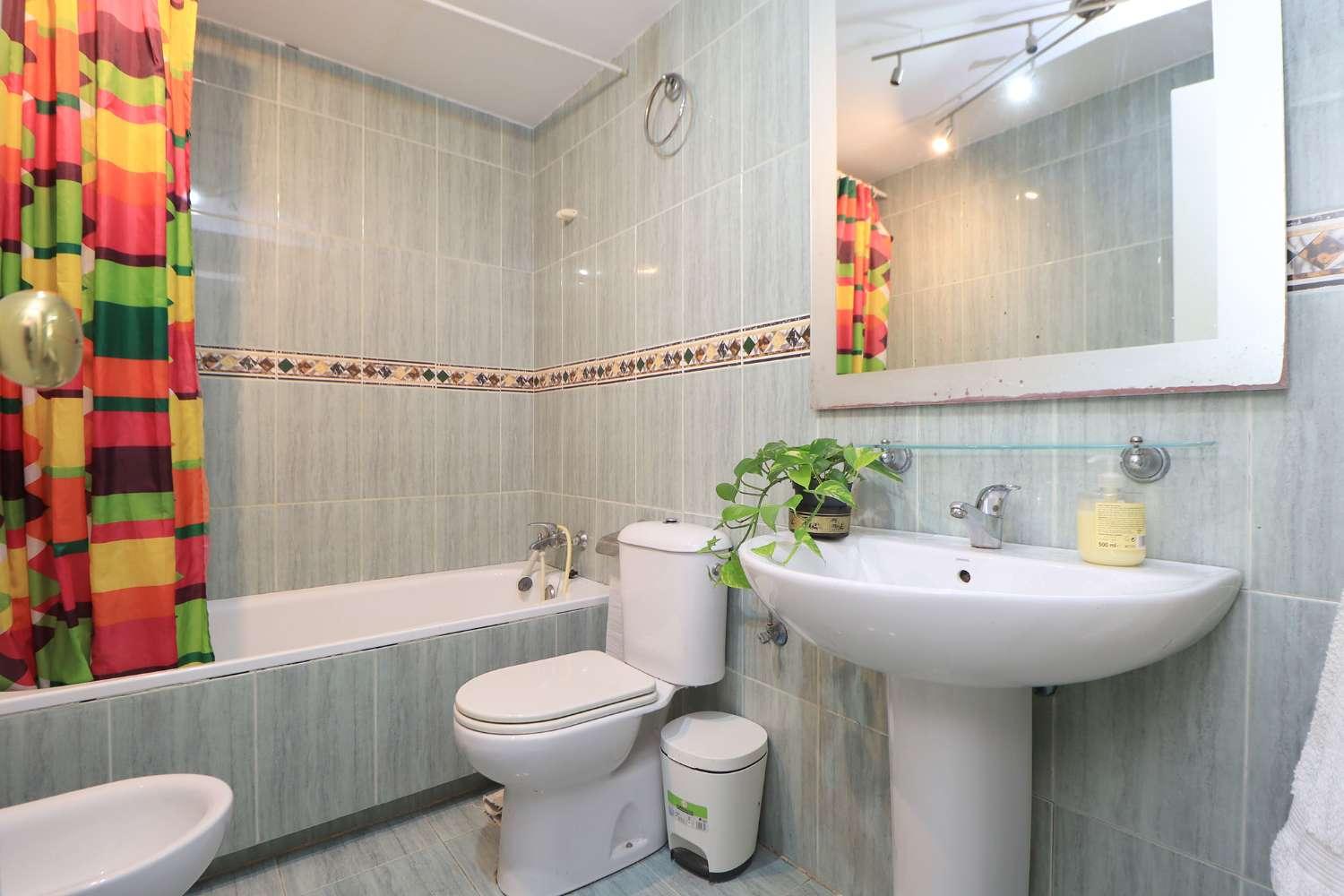 Flat for Sale in Torremolinos
