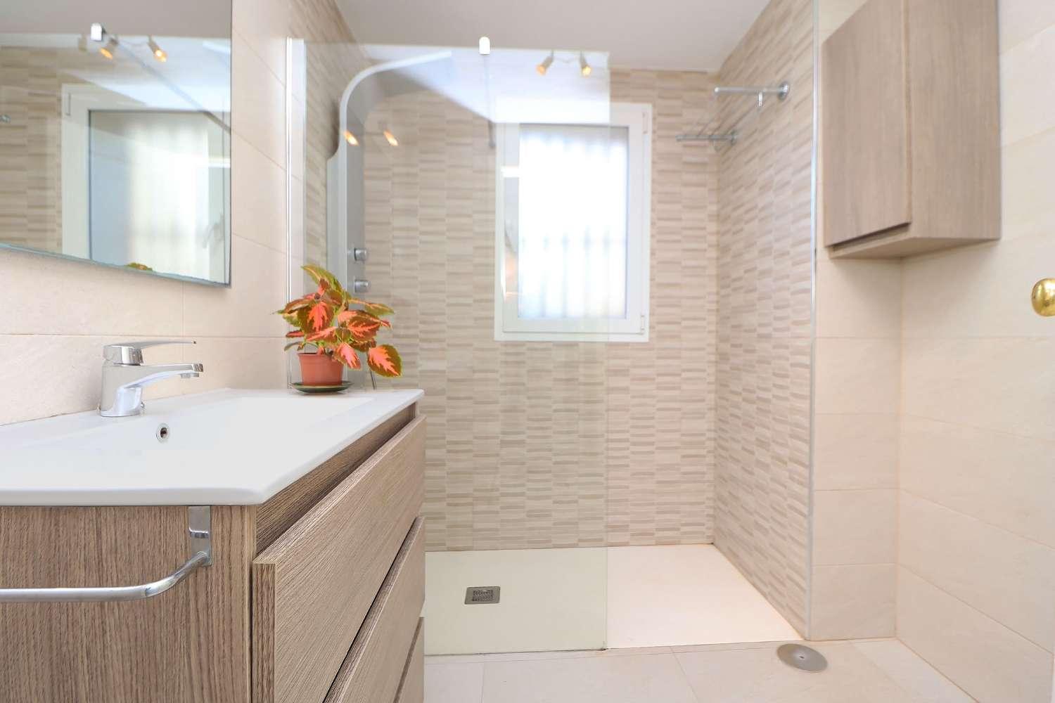 Flat for Sale in Torremolinos