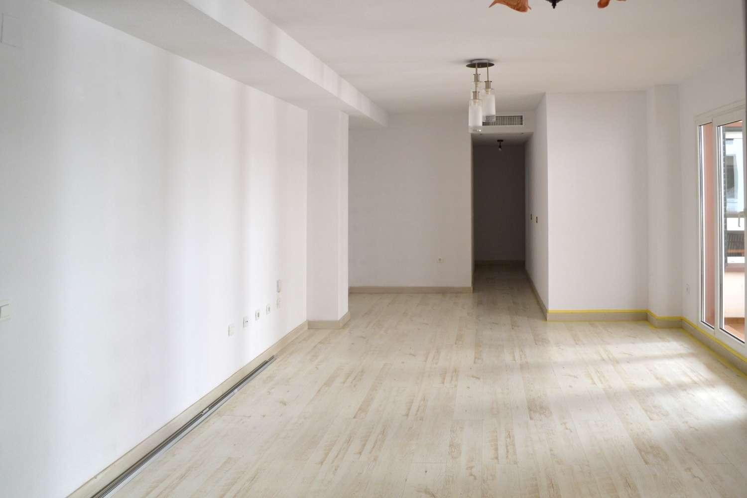 Apartamento en Venta en Benalmádena