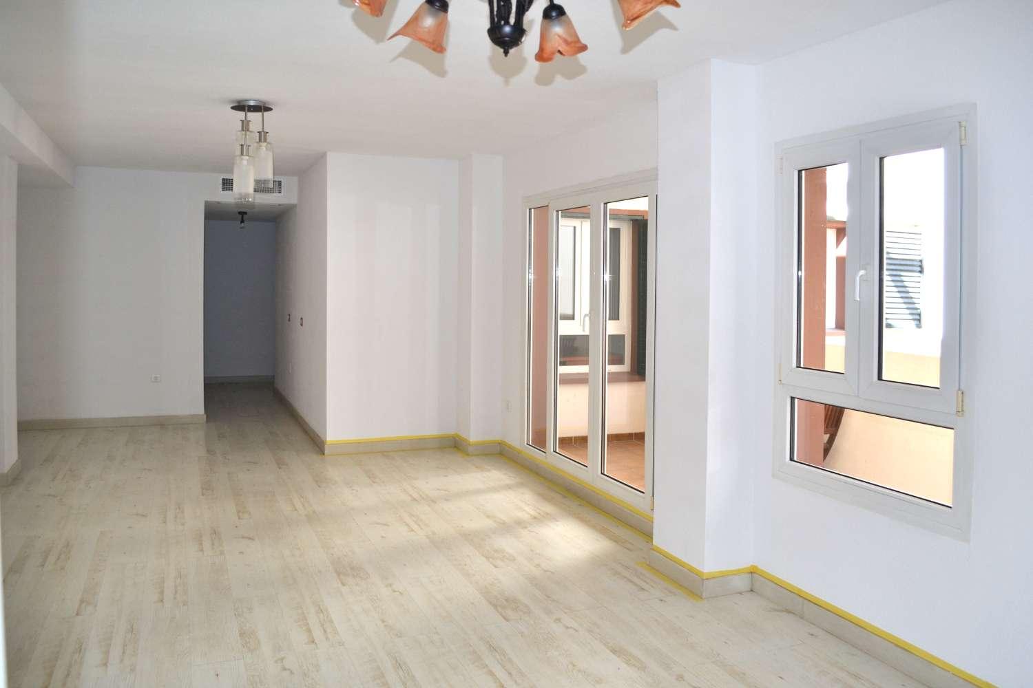 Apartamento en Venta en Benalmádena
