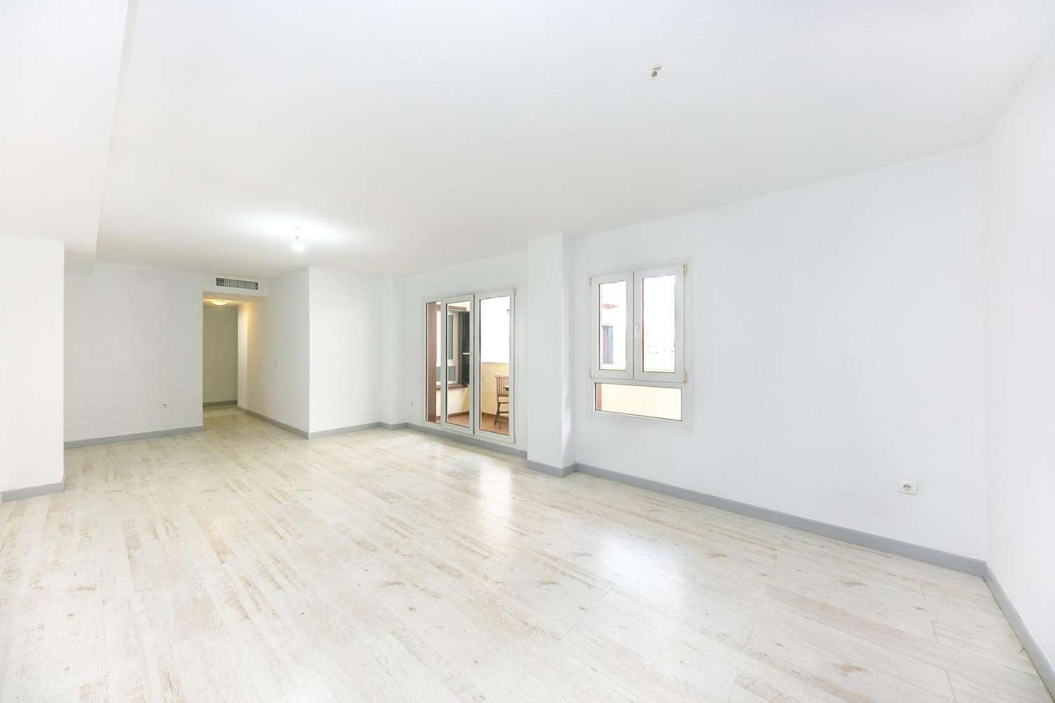Apartamento en Venta en Benalmádena