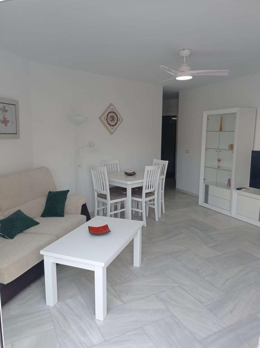 Apartment for Rent in Benalmádena