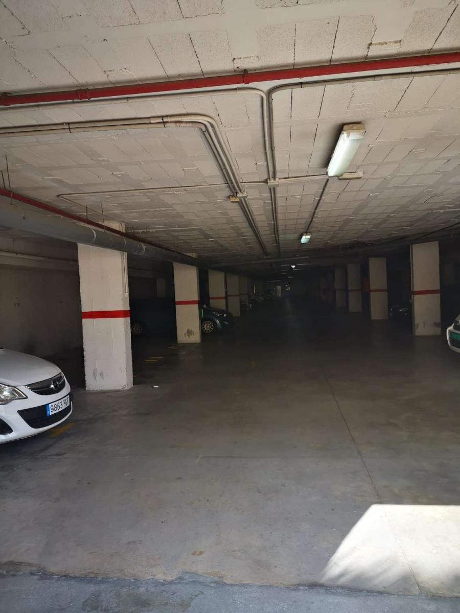 Garage for Rent in Benalmádena