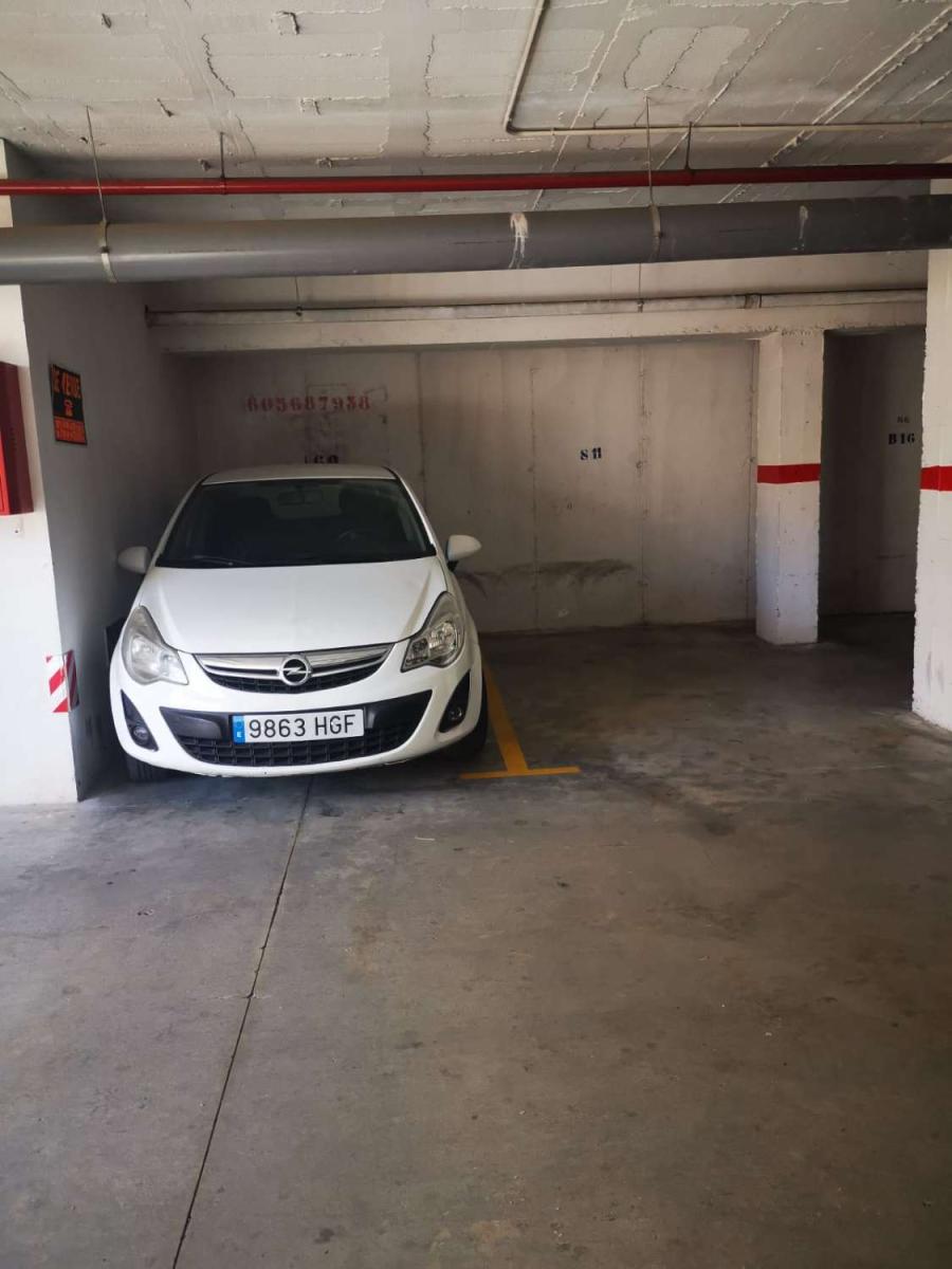 Garage for Rent in Benalmádena