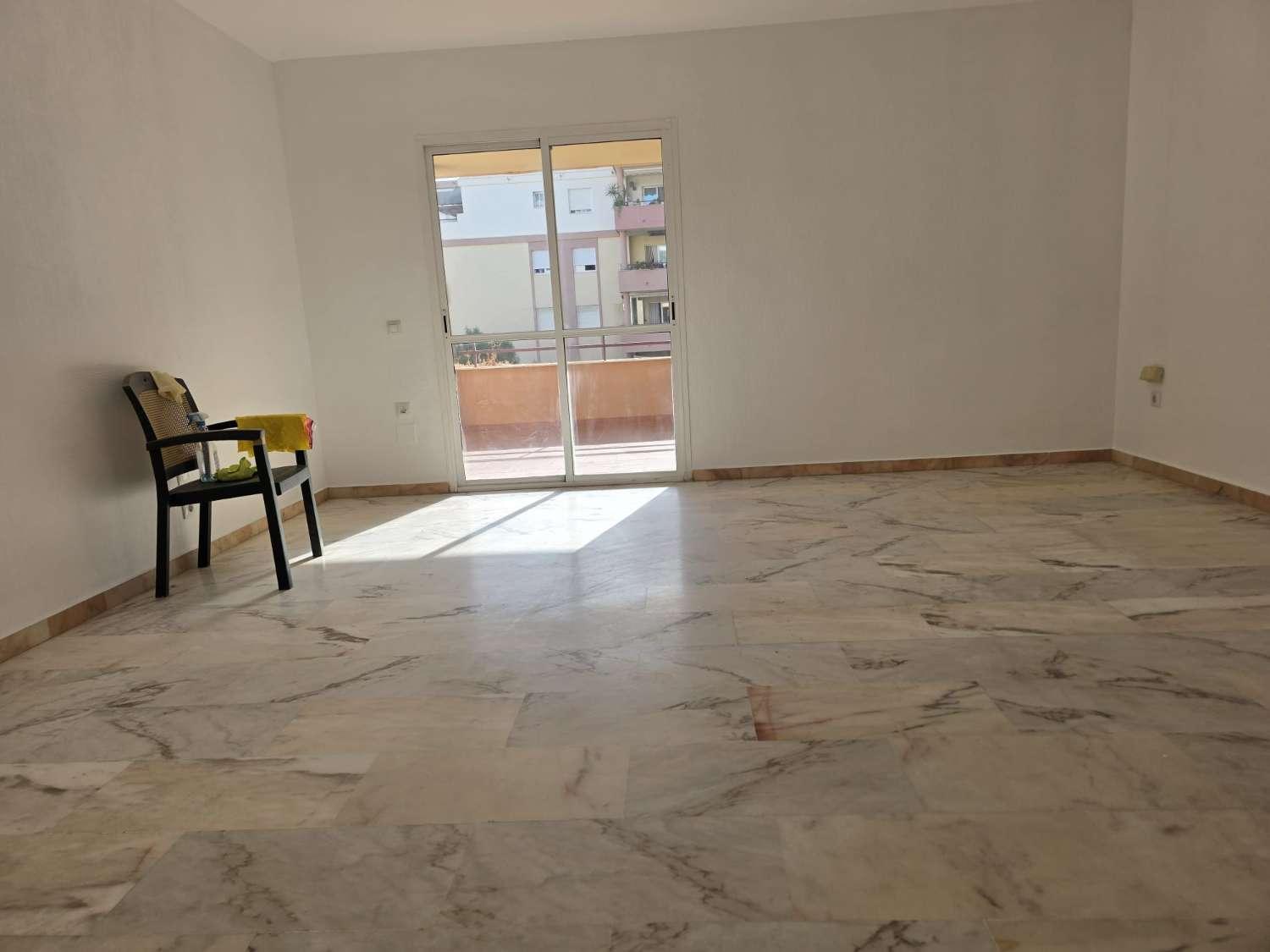Apartamento en Venta en Benalmádena